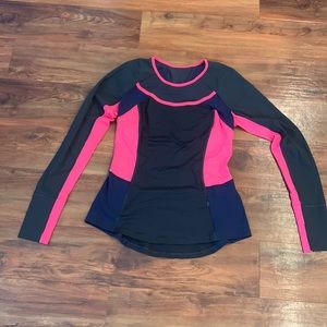Lululemon trail bound running shirt women’s eight